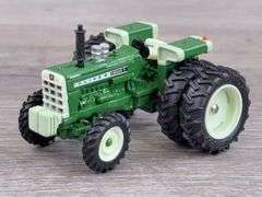 Oliver 1950-T MFD Duals, 1/64, 2002 NFTS, Toy Farmer