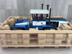 Ford FW-30 4WD Duals, 1/16, Prestige Collection