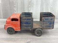 Structo Toys Wind Up Truck, 13”