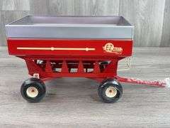 E-Z Trail Model 500 Gravity Wagon, 1/16, Limited Edition