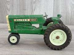 Oliver 1850 NF, 1/16, Ertl, Missing Muffler