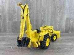 Ford 5550 Backhoe/Loader, 1/12, Ertl, Missing Muffler