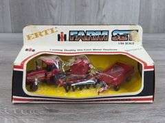 International 5088 WF Farm Set, 1/64, Ertl