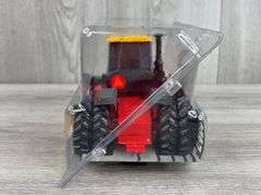 Versatile 836 Designation 6 4WD Duals, 1/32, Scale Models