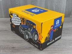 New Holland 8260 MFD, 1/16, 1997 NFTS, Toy Farmer