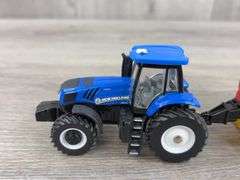 New Holland T8.275 & BB9060 Square Baler, 1/64
