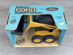 Ford CL25 Compact Loader, 1/16, Ertl