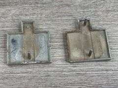 2 IH Emblems, 1 3/4”Wx2”H, 1 Has Broken Mount