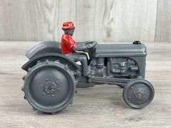 Ford 8N W/Driver, 1/16, Arcade