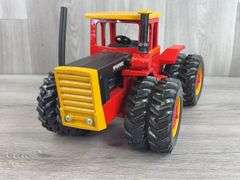 Versatile 4WD Duals W/Decals, 1/16, Scale Models