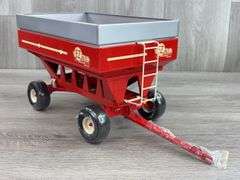 E-Z Trail Model 500 Gravity Wagon, 1/16, Limited Edition