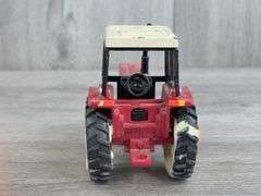 2 International Tractors, 1/32, Ertl, Missing & Damaged Parts