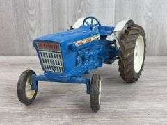 Ford 4000 WF, 1/12, Ertl, 3 PT., Missing Muffler