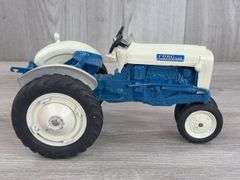 Ford 4000 NF, 1/12, Hubley, 3 PT.