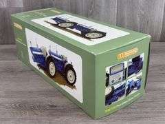 Ford DOE-130 4WD, 1/16, Universal Hobbies