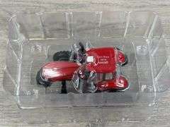 Case IH Magnum 340 Rowtrac, 1/64, 2015 Farm Show