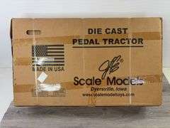 Ford 641 Workmaster WF W/Light Pedal Tractor, NIB, Scale Models