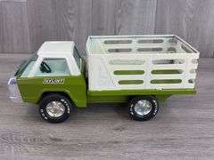 W.T. Grants 19 Piece Farm Set, No. 6850, Nylint