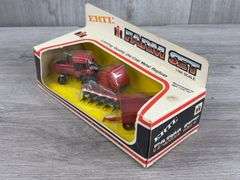 International 5088 WF Farm Set, 1/64, Ertl