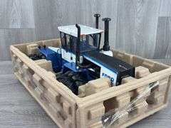 Ford FW-30 4WD Duals, 1/16, Prestige Collection