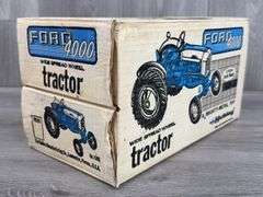 Ford 4000 WF , 1/12, Hubley, 3 PT., Original Box