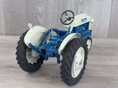 Ford 4000 NF, 1/12, Hubley, 3 PT.