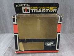 International 6388 2+2 RC Tractor, 1/32, Ertl