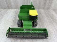 John Deere Titan Turbo Combine, 1/24, Ertl