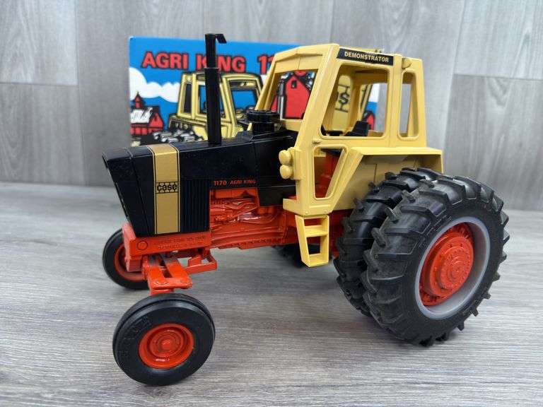 Case 1170 Agri King WF Duals, 1/16, 1996 NFTS