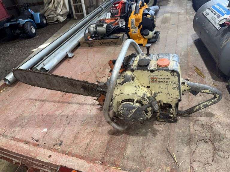 David Bradley Chainsaw, 22” Bar, Serial #3156010