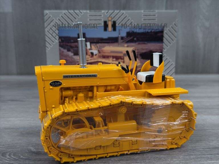 International TD-340 Crawler, 1/16, 1995 NTTCS