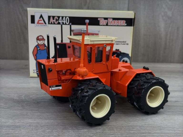 Allis-Chalmers 440 4WD Duals, 1/32, Toy Farmer