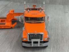 Mack Granite W/Talbert 3-Axle 55SA Lowboy, 1/34
