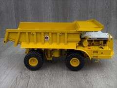 International 350 Pay Hauler, 1/25, First Gear