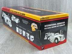 International Dual Engine Pay Scraper, 1/25, First Gear