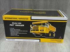 International 350 Pay Hauler, 1/25, First Gear