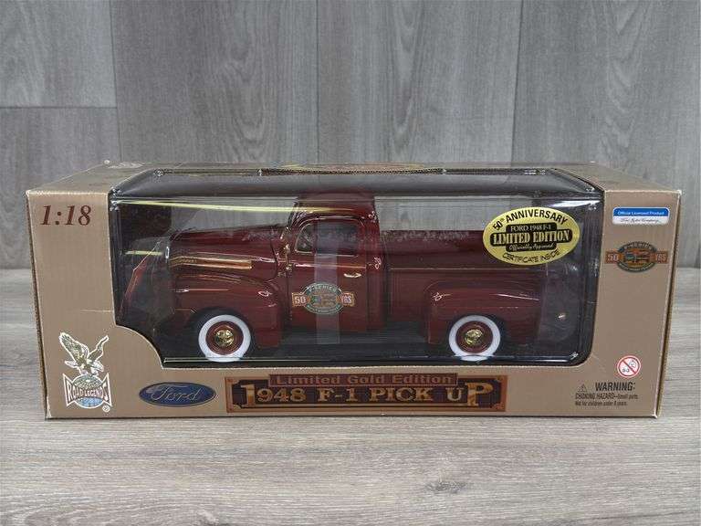 1948 F-1 Pickup, 1/18, 50th Anniversary, Ltd. Gold Edition