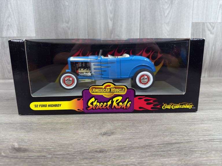 ‘32 Ford Highboy Street Rod, 1/18, American Muscle