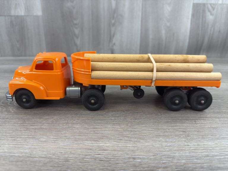 Hubley Log Truck, 12 1/2” Long, Original Box-Missing End Flaps