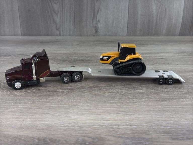 Kenworth T600A Tractor Trailer W/Cat Challenger 45, 1/64