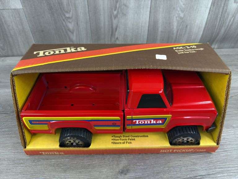 Tonka Hot Pickup, 14 1/2” Long