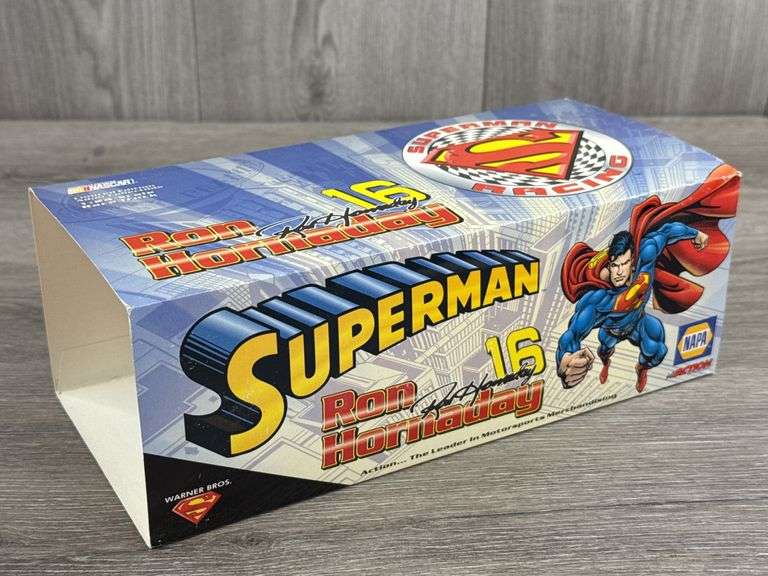 Ron Hornaday #16 NAPA/Superman 1999 Chevy Race Truck, 1/24, Limited Edition, 1 Of 7,920, Action