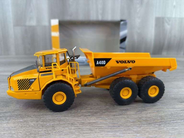 Volvo A40D Dump Truck, 1/50, Hongwell