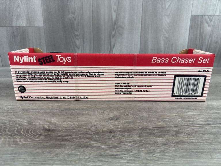 Bass Pro Shop Bass Chaser Set, 16” Long, Nylint Toys