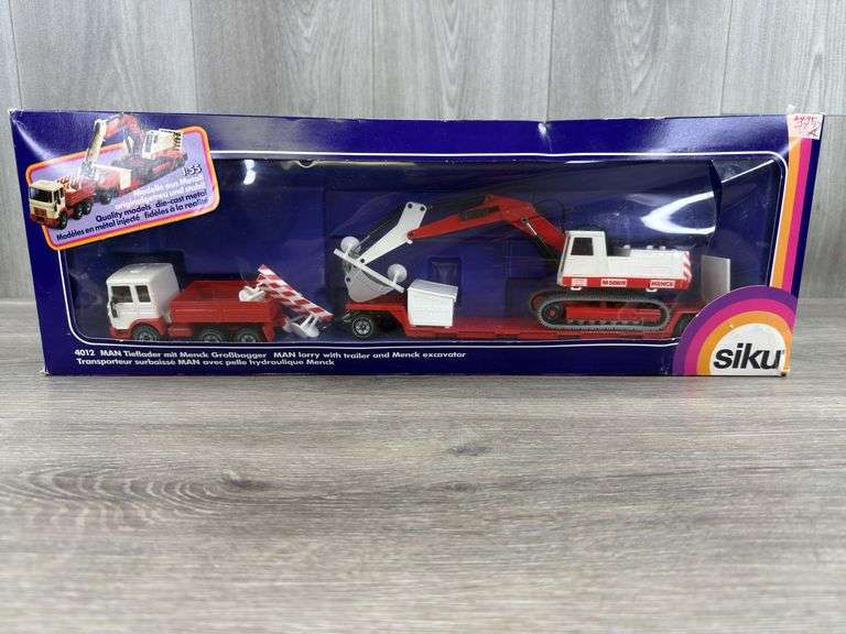 MAN Lorry W/Trailer & Menck M500H Excavator, 1/55, Siku