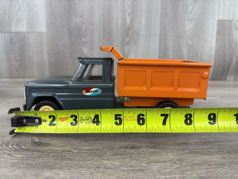 Structo Z-z-zound Dump Truck, 9” Long, #125
