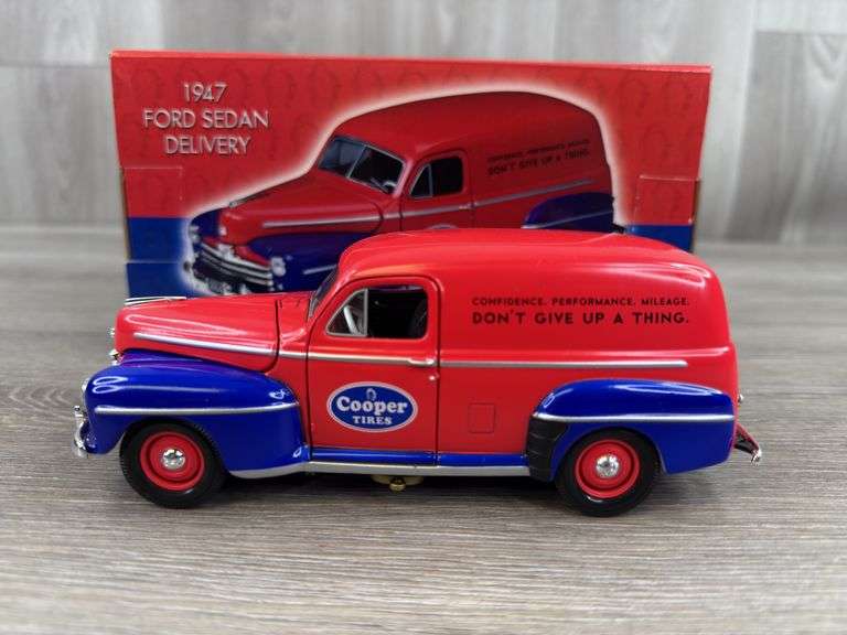1947 Ford Cooper Tires Delivery Van Bank, 1/25, SpecCast