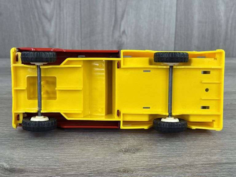Structo Pickup Truck, 9” Long, Metal Truck & Plastic Bed