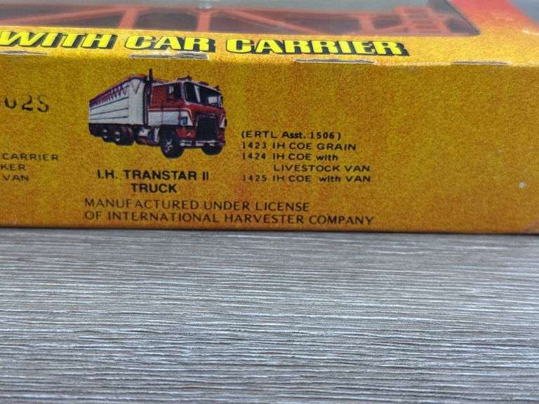 International 4300 Eagle TOI Transport Car Carrier, 1/64, Ertl, Trucks & Miniatures Of The World