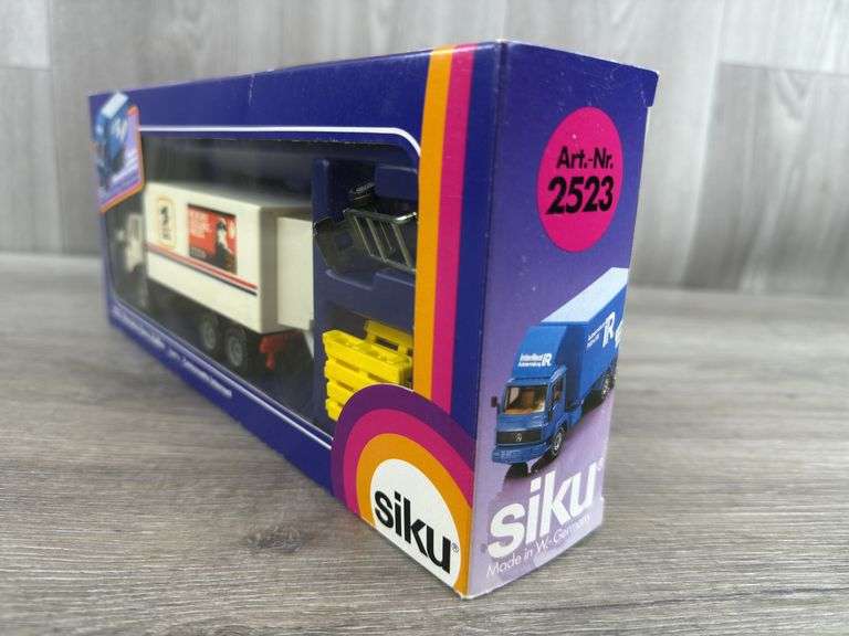 Mercedes Benz U.S. Mail Truck, 1/55, Siku